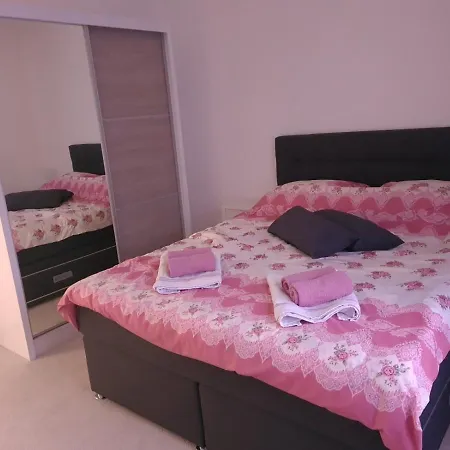 Kuca Za Odmor Niki Holiday home *